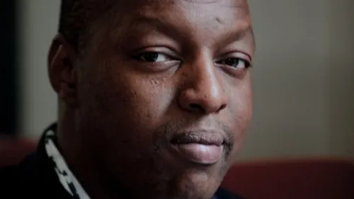 "Léger" : Oxmo Puccino dégaine un extrait de son ultime album