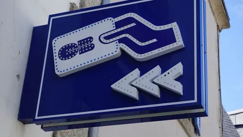 Banques : davantage de distributeurs de billets en commun