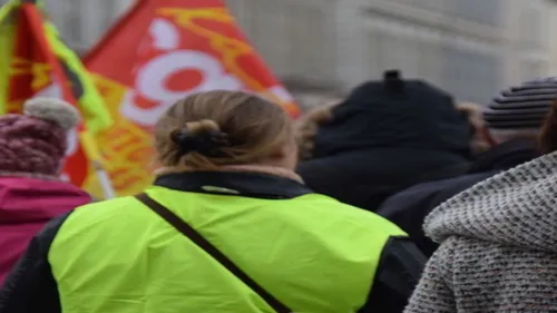 Salaires, retraites, chômage : les syndicats appellent à la grève...