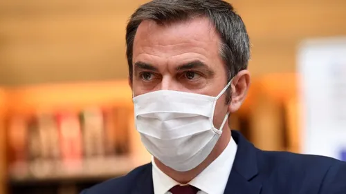 Olivier Véran en déplacement au Mans ce mardi 16 novembre