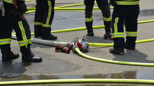 Un incendie dans une usine de production de pneus près de Montargis