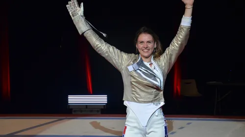 Double médaillée aux JO de Tokyo, la sabreuse orléanaise Manon...