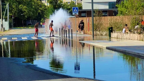 Canicule : surveillance renforcée des bouches à incendie en...