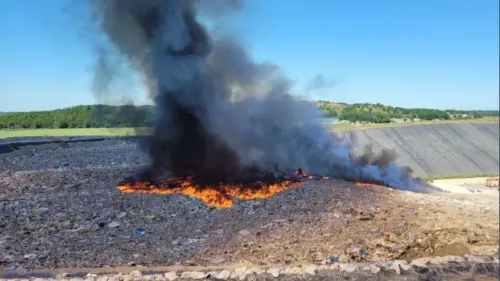 Incendie en Essonne : le feu circonscrit, les pompiers restent...