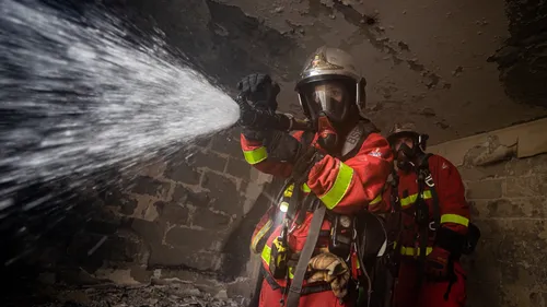 L’incendie dans un camp de Roms à Fresnes cachait-il un féminicide ?