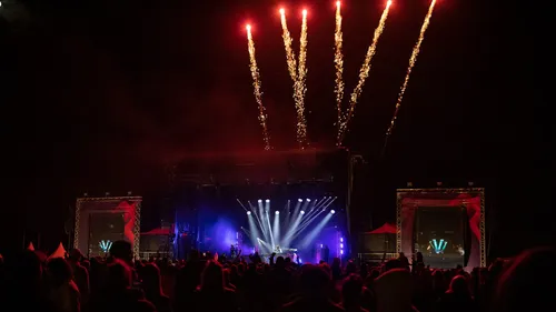 Tour Vibration / Terres de Jim : découvrez les images de ce...