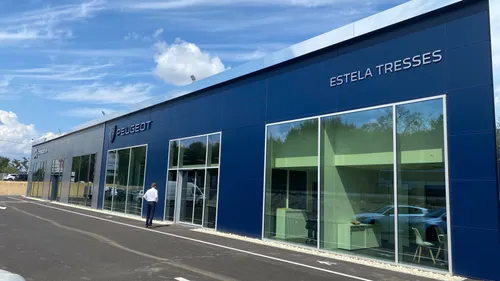 Road Trip Wit FM : premier arrêt dans la nouvelle agence Estela de...