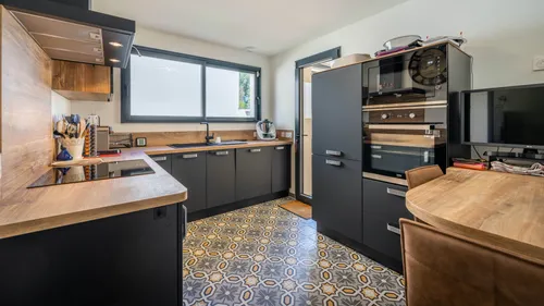 “Chez nous, on reste présents à chaque étape importante” : Emmanuel...