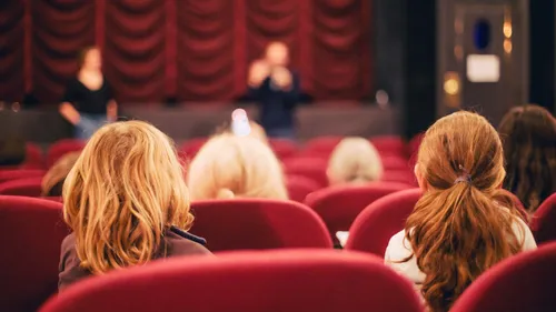 “Les films sont aussi destinés aux plus grands” : témoignage de...