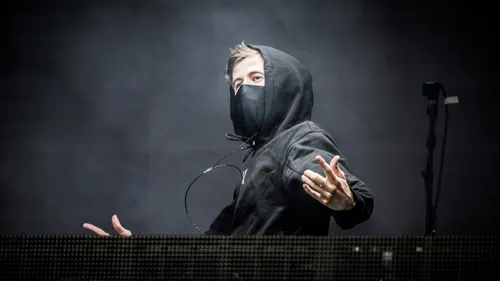 Alan Walker travaille sur une chanson avec Martin Garrix !