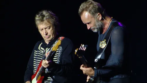 Sting et Andy Summers se retrouvent pour un titre de The Police