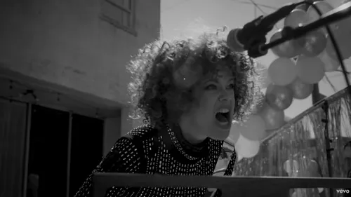 Arcade Fire revoit la lumière