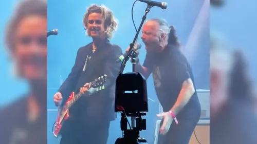 Billie Joe Armstrong reprend David Bowie avec Bruce Dickinson