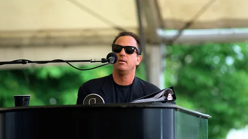 Billy Joel dénonce un biopic lancé sans son accord