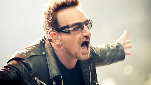 Bono écrit ses mémoires en 40 chansons de U2 (VIDEO)