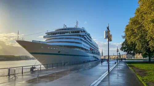 Bientôt la fin des paquebots proche du centre-ville de Bordeaux ? 