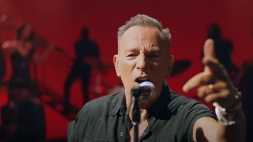 I Love You (Indeed I Do) : premier extrait du prochain album du...