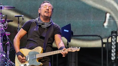 Bruce Springsteen, malade, est contraint d’annuler des dates de sa...
