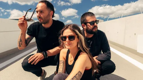 BRUTUS : Stefanie Mannaerts nous parle du nouvel album “Unison Life” !