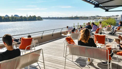 Bord'eau Village, un lieu de vie unique sur les quais de la Garonne 