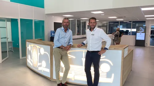 Road Trip Wit FM : à l’agence Estela de Tresses, une ambiance...