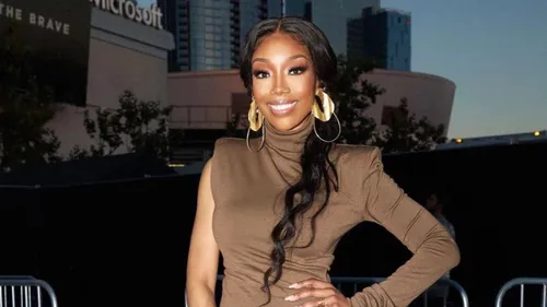 La chanteuse Brandy hospitalisée en urgence suite à une crise...