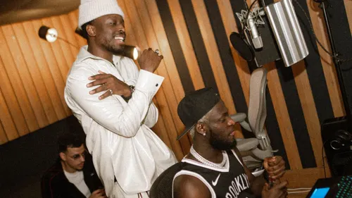 « Dadju, c’est mon frère » : Kel-P se confie sur sa relation avec...