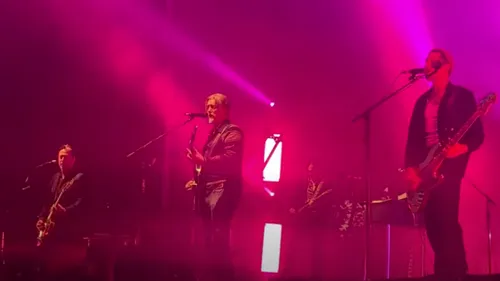 Queens of the Stone Age dévoile un inédit de leur prochain album...