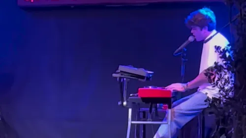 L’incroyable succès de "Si no Estas" d'Iñigo Quintero sur TikTok se...