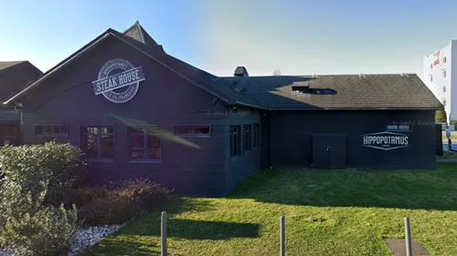 Pessac : un incendie ravage un restaurant hippopotamus