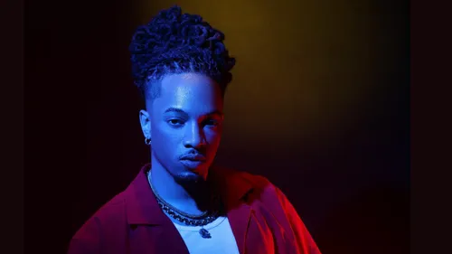 T-Stone : le phénomène des Antilles est sur Ado (podcast)