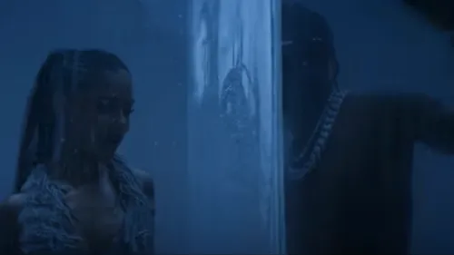 Découvrez le clip de « Water » avec Travis Scott