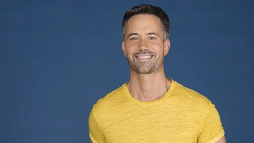 Emmanuel Moire reprend son rôle dans la comédie musicale Le Roi Soleil