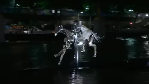 Zeus, le cheval métallique des JO d'été de Paris 2024, bientôt...