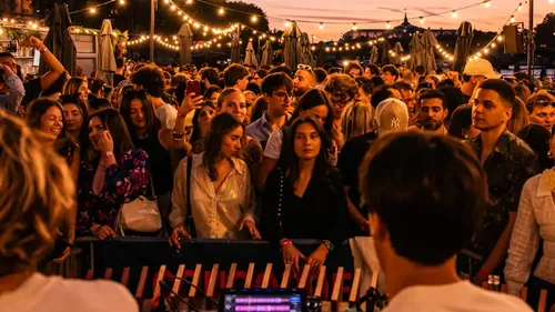 Deep Dimanche : la soirée pour terminer le week-end à Paris