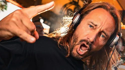 Bob Sinclar réclame de l'argent à un domaine viticole !