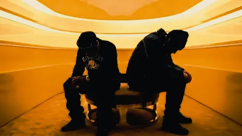 French Montana et Max B sortent Whippin That Wave