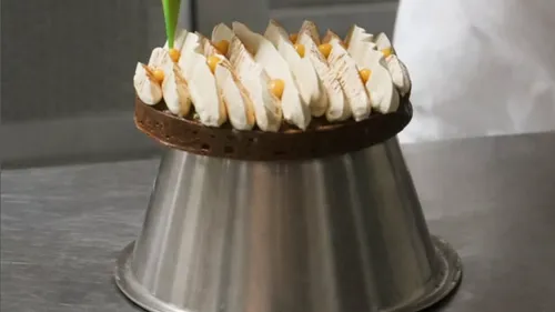 Bordeaux : la pâtisserie éphémère sur le thème d'Alice au pays des...