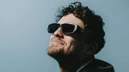 Tech house : les 10 tracks qui ont marqué l'été 2026