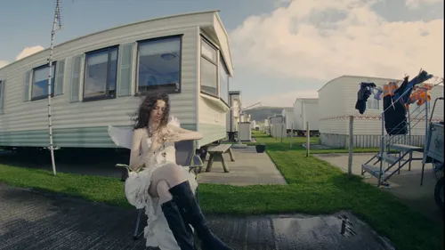 CHALK : « Heaven / Hell », le rock alternatif en pleine ascension
