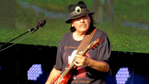Carlos Santana s’effondre sur scène