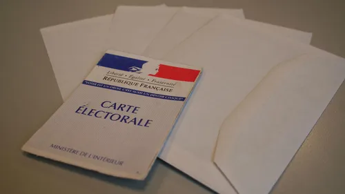 Un vote électronique pour la présidentielle 2022 ? C'est faux !