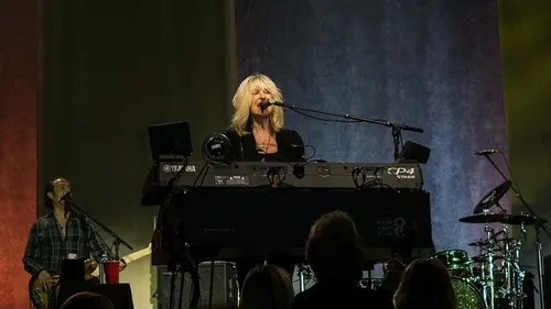 Fleetwood Mac en deuil après le décès de Christine McVie 