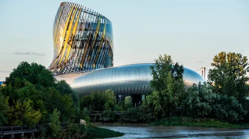 Laissez-vous surprendre à la Cité du Vin