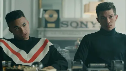 Ado la B.O. : « Suprêmes », ou la plongée dans les premiers...