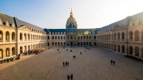 Jean-Paul Belmondo : le public pourra se recueillir devant son...