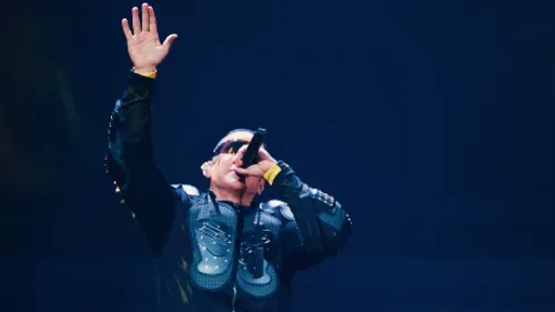 Daddy Yankee fait une révélation lors de son dernier concert :...