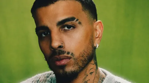 Rauw Alejandro : ses fans en folie après la publication d’indices...