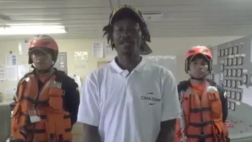 Colombie : il survit 24 jours en mer grâce à une bouteille de...