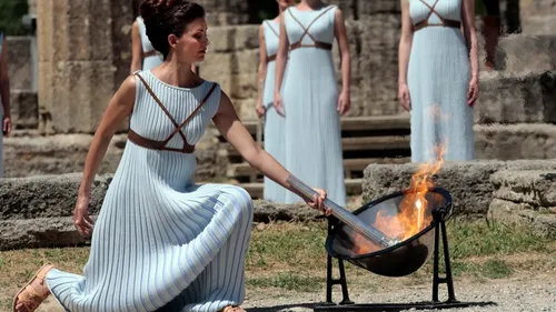 Paris 2024 : découvrez le design choisi pour la flamme olympique